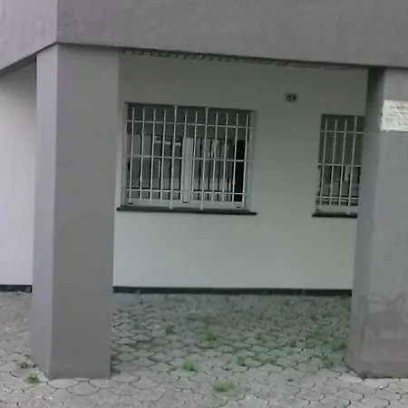 Via Delle Genziane Gênes