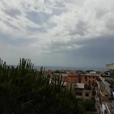 Via Delle Genziane Genova